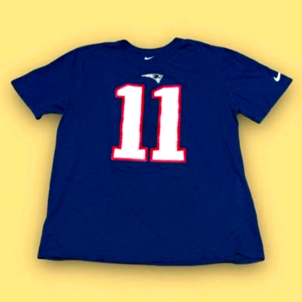 NFL New England Patriots Jullian Edelman t shirt #11